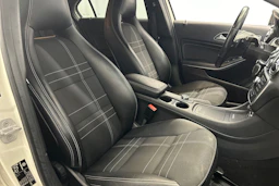 valkoinen Mercedes-Benz A 2015 kuva 11.