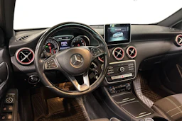 valkoinen Mercedes-Benz A 2016 kuva 3.