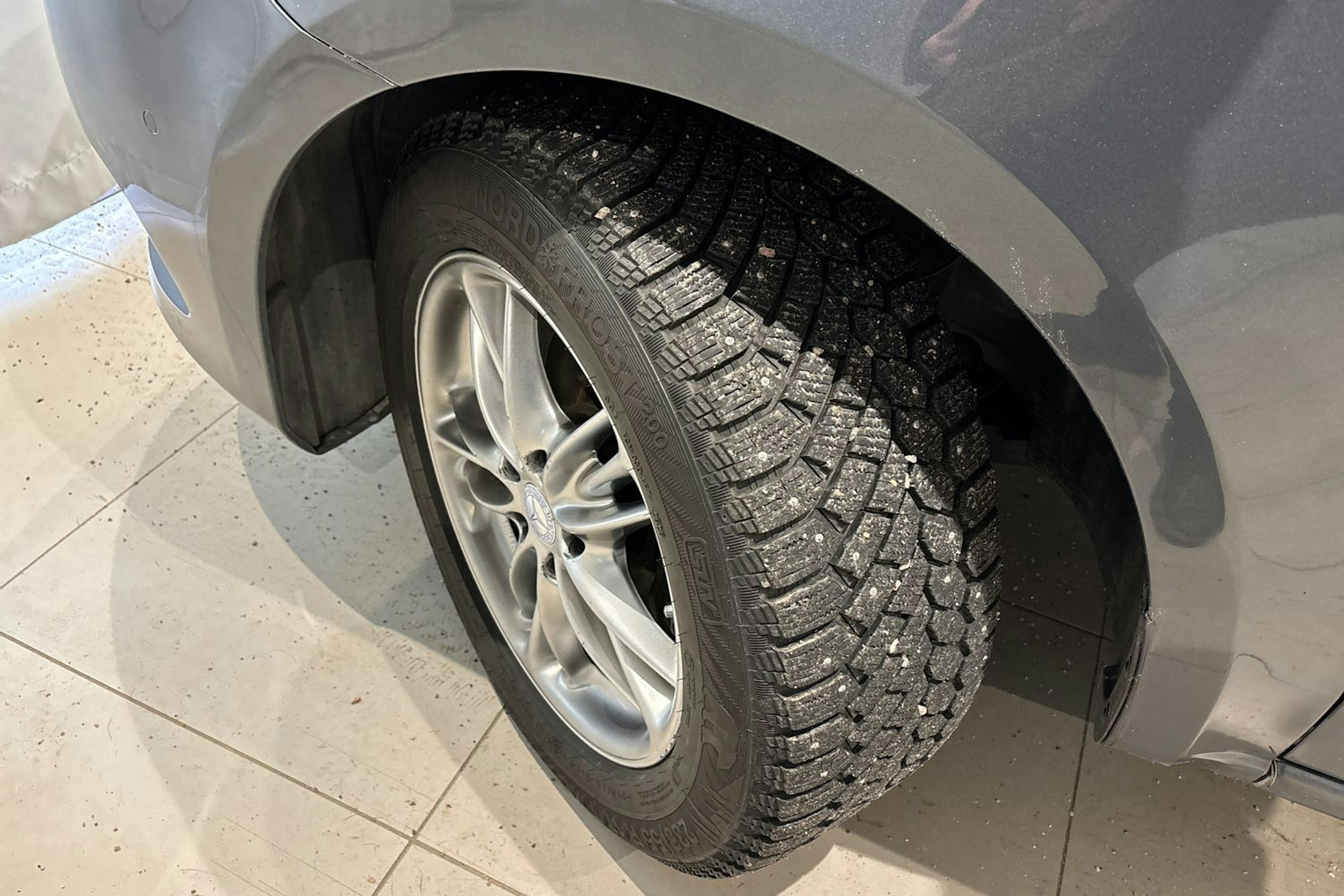 harmaa Mercedes-Benz V 2016 kuva 10.