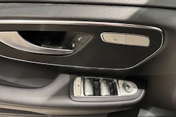 harmaa Mercedes-Benz V 2016 kuva 18.