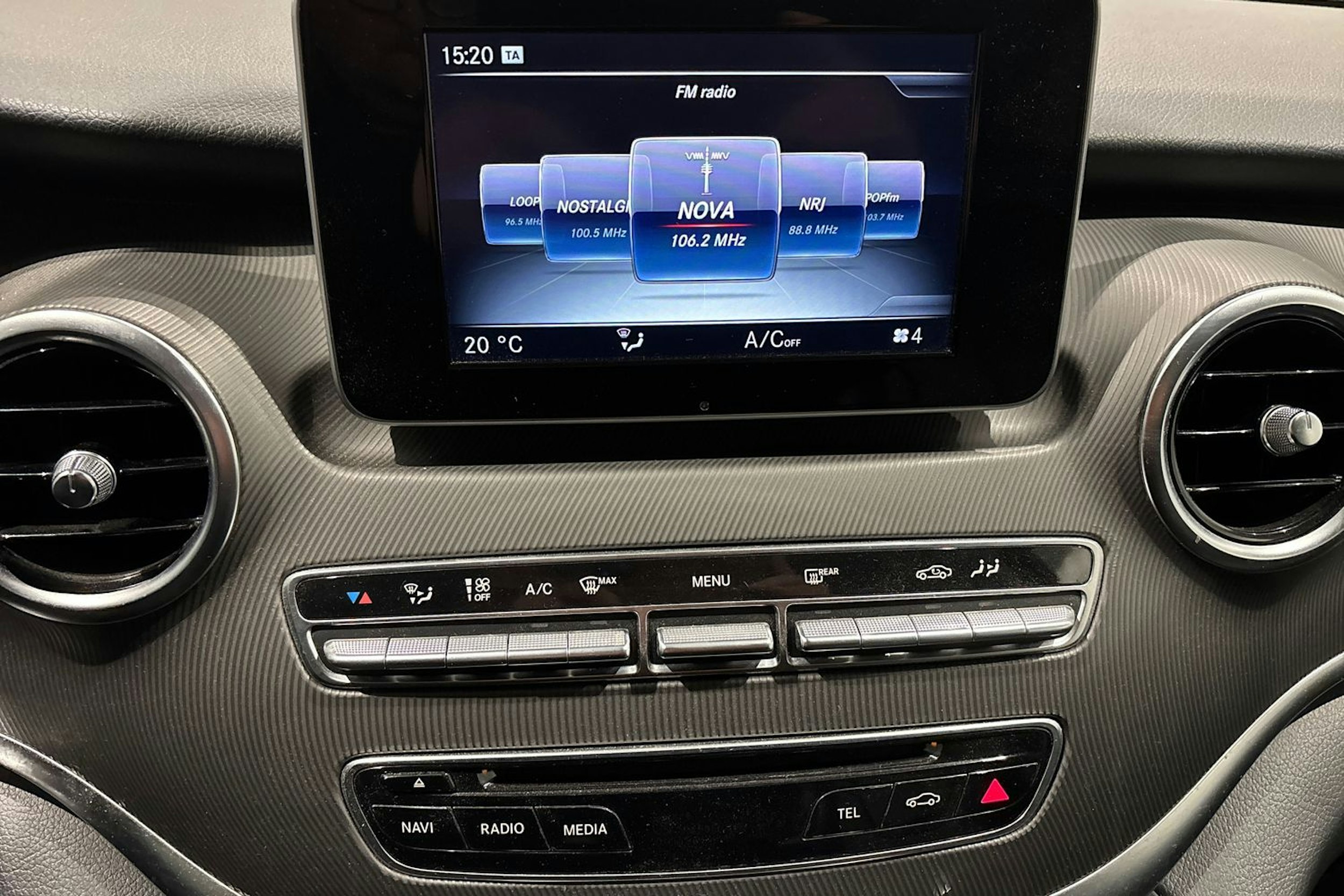 harmaa Mercedes-Benz V 2016 kuva 26.