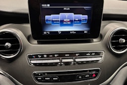 harmaa Mercedes-Benz V 2016 kuva 26.