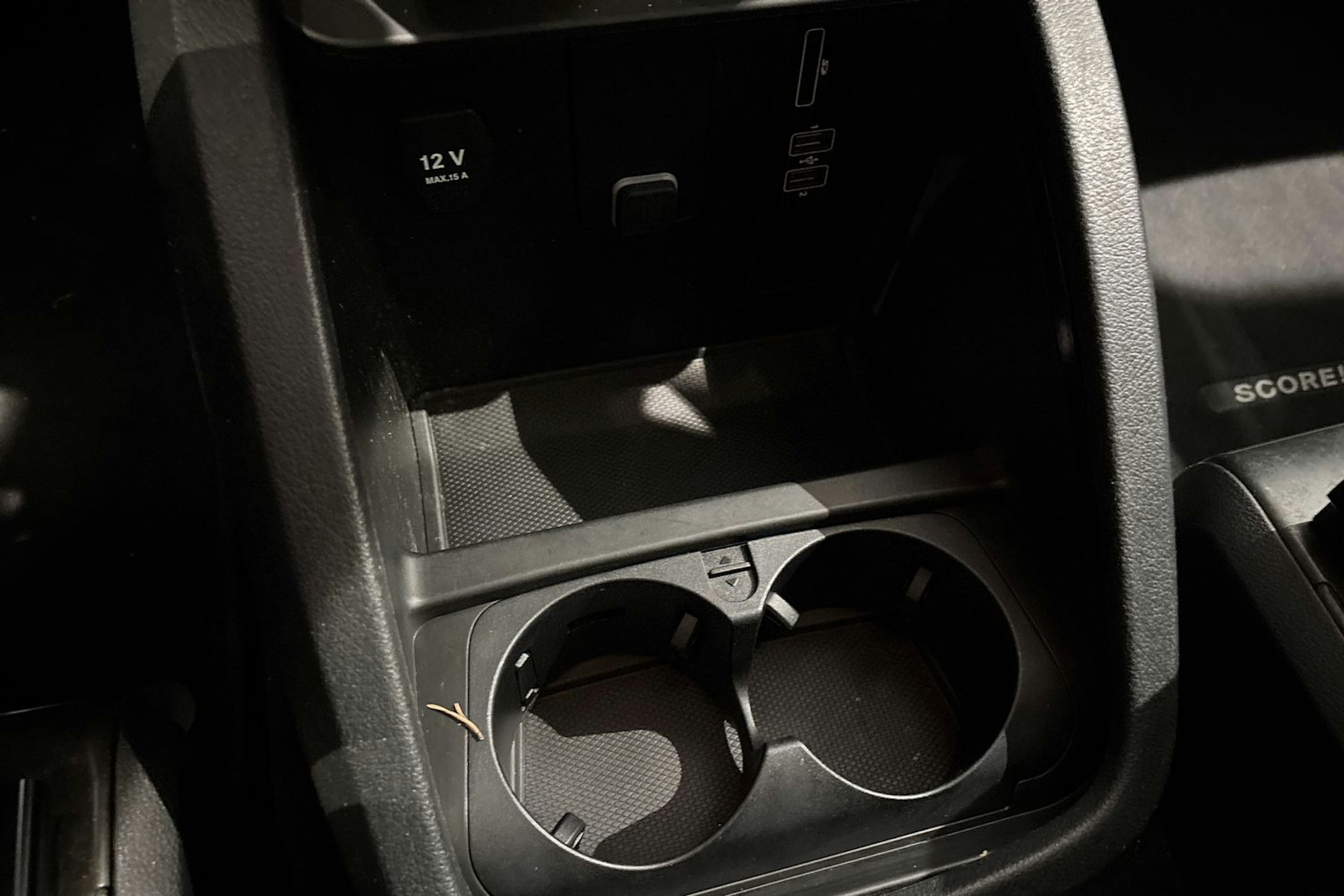 harmaa Mercedes-Benz V 2016 kuva 28.