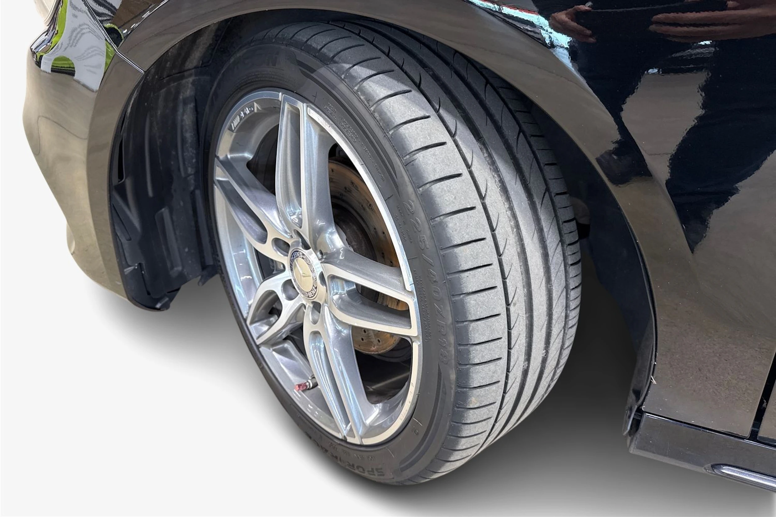 musta Mercedes-Benz A 2016 kuva 9.