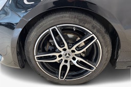 Musta Mercedes-Benz A 2017 kuva 11.