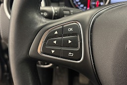 musta Mercedes-Benz A 2017 kuva 16.