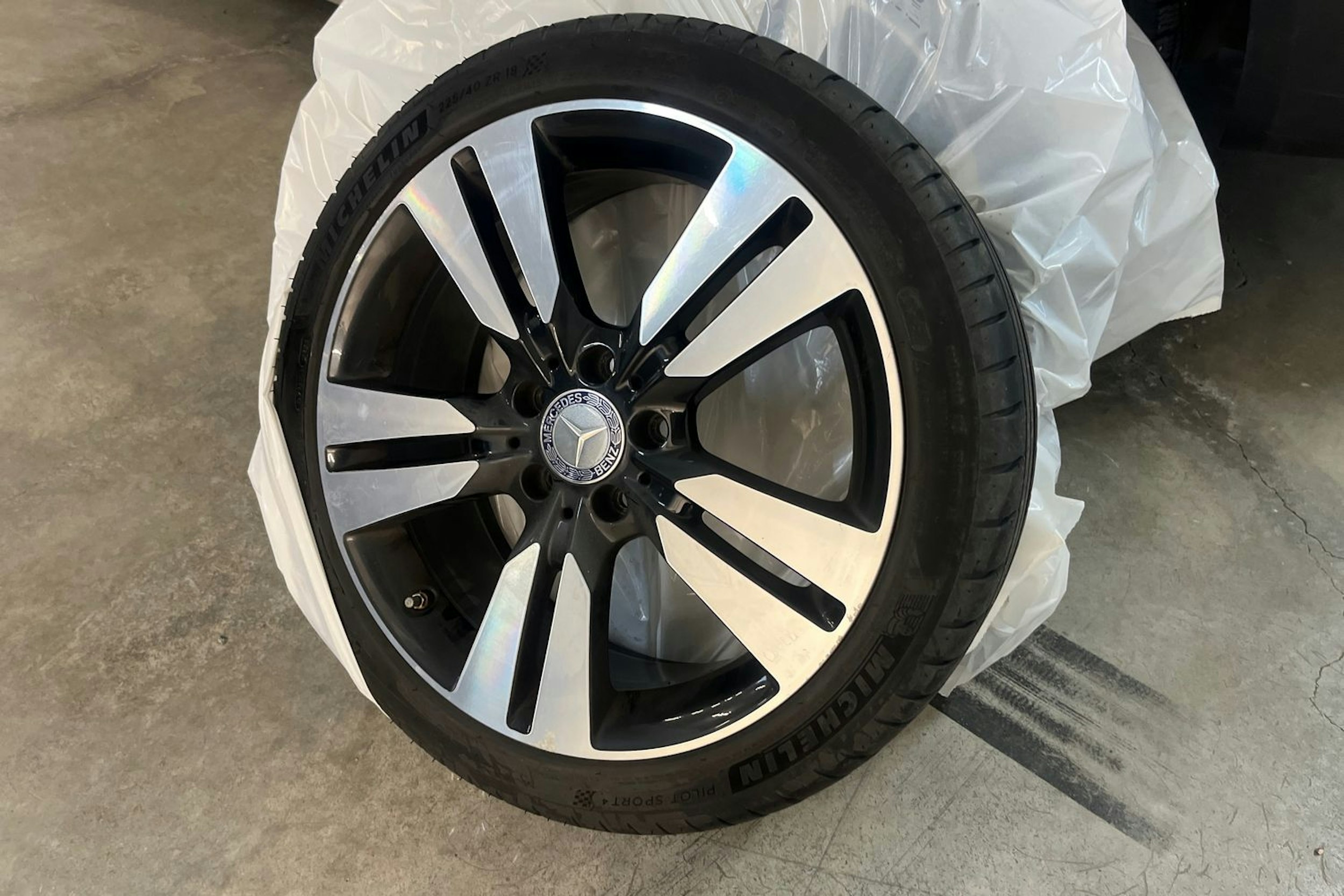 Musta Mercedes-Benz A 2017 kuva 24.