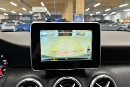 musta Mercedes-Benz A 2017 kuva 16.
