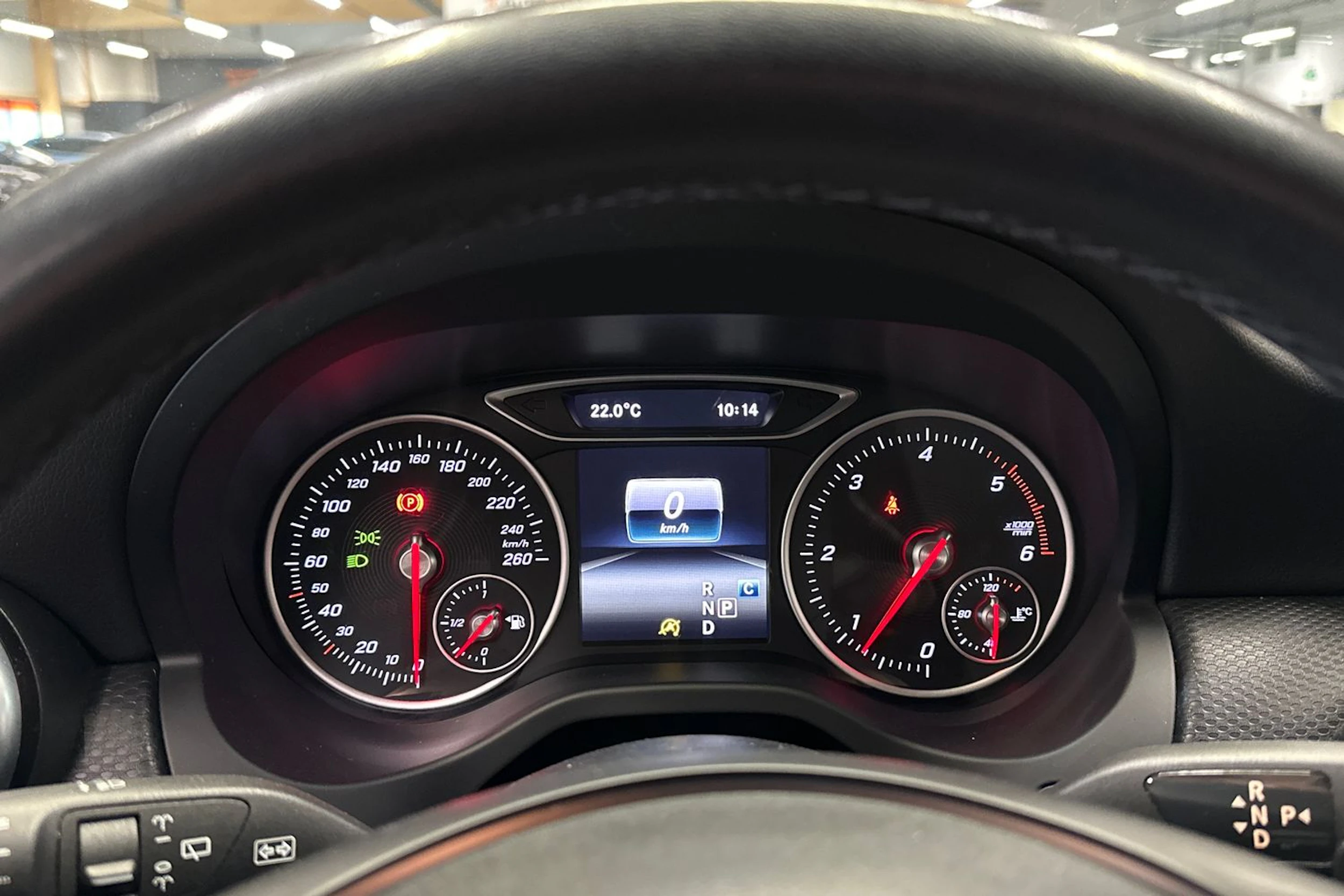 musta Mercedes-Benz A 2017 kuva 21.