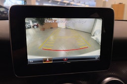 valkoinen Mercedes-Benz A 2017 kuva 20.