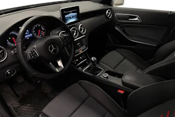 harmaa Mercedes-Benz A 2017 kuva 8.