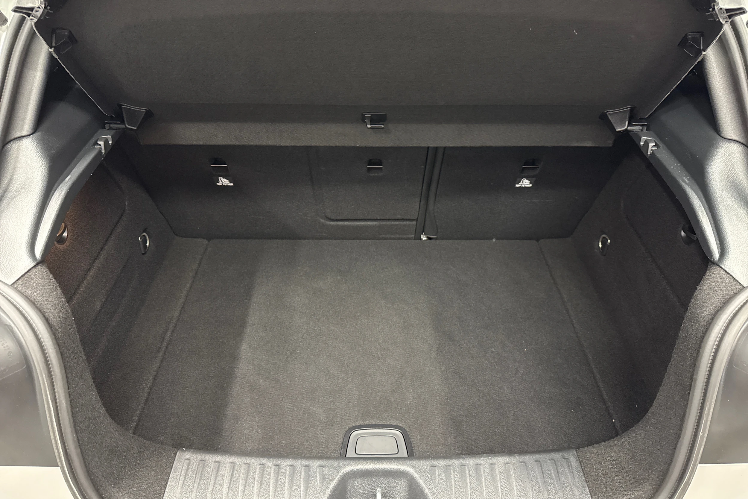 harmaa Mercedes-Benz A 2017 kuva 15.