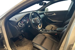 Harmaa Mercedes-Benz A 2017 kuva 3.