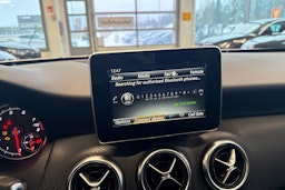 Harmaa Mercedes-Benz A 2017 kuva 27.