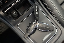 Harmaa Mercedes-Benz A 2017 kuva 31.