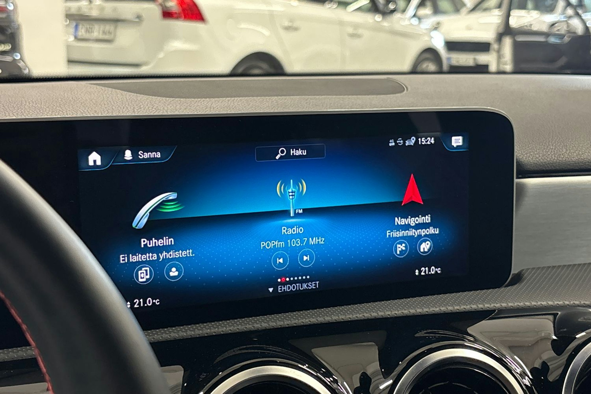 valkoinen Mercedes-Benz A 2018 kuva 14.