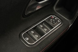 valkoinen Mercedes-Benz A 2018 kuva 20.