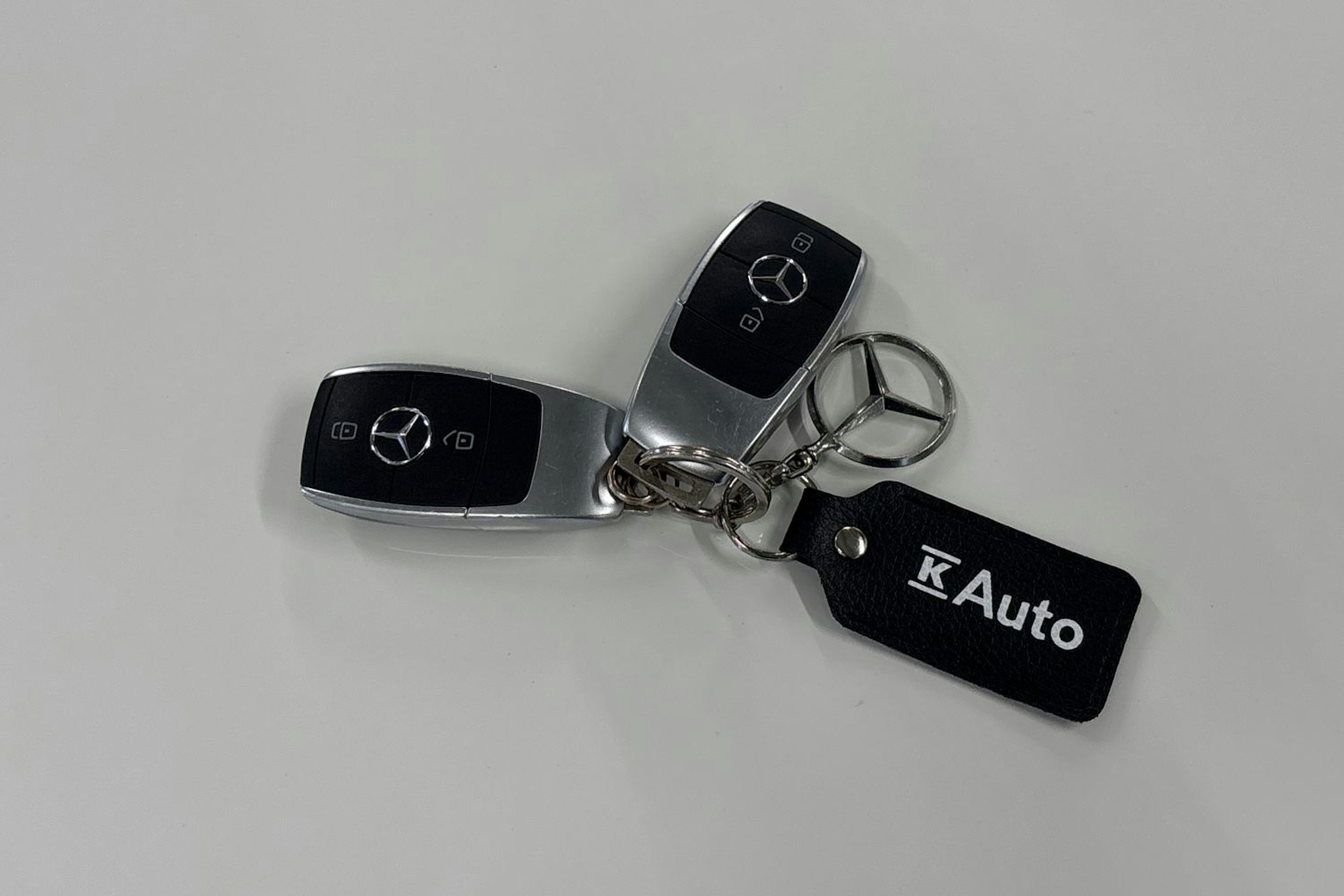 valkoinen Mercedes-Benz A 2018 kuva 28.