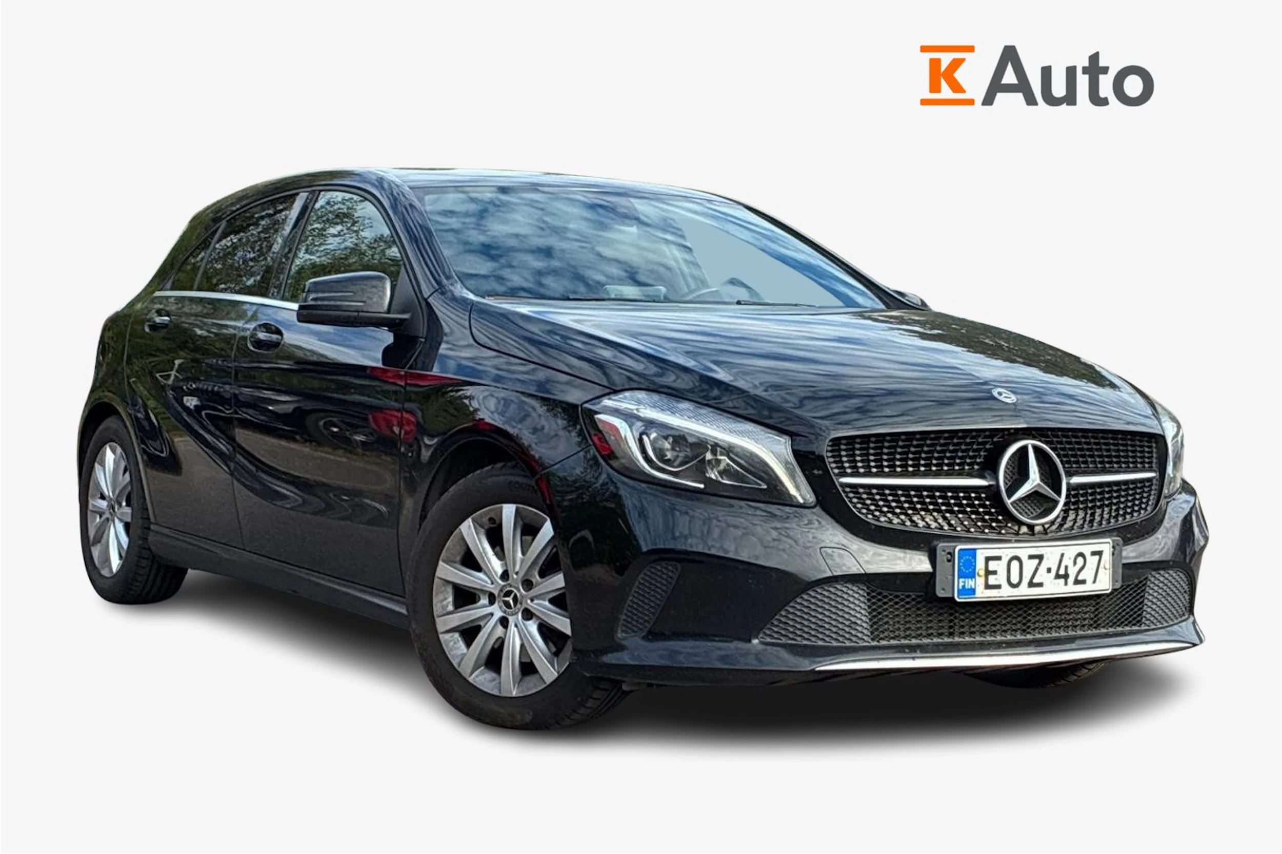 musta Mercedes-Benz A 2018 kuva 1.