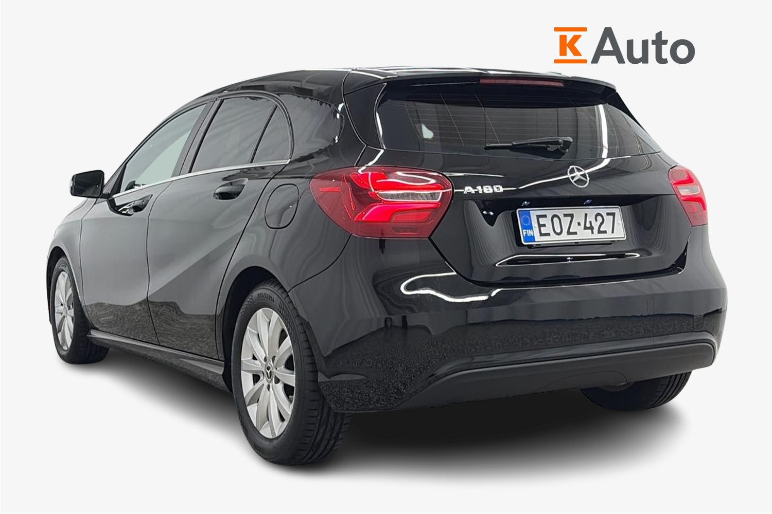 Mercedes-Benz A 180 A Suomi 100 Edition 2018, photo 2/26
