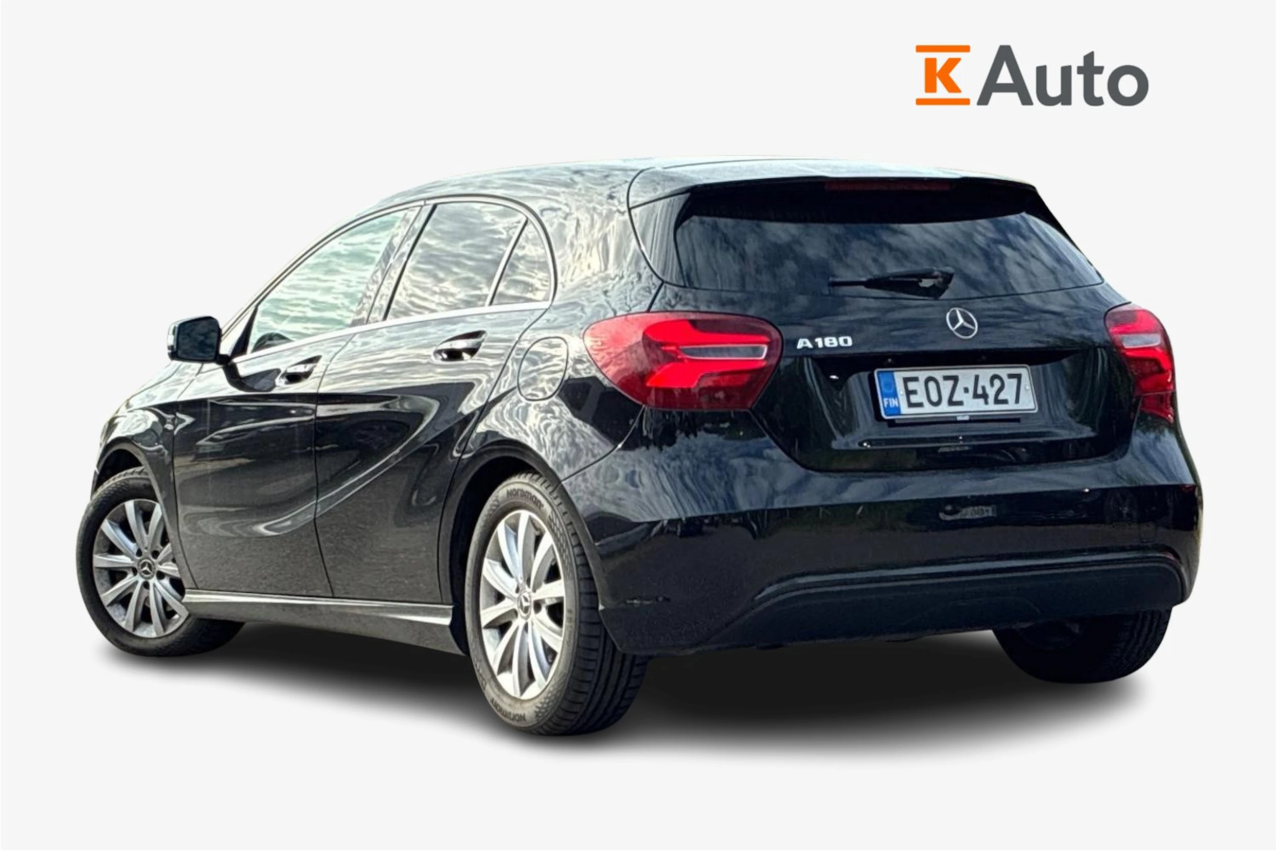 musta Mercedes-Benz A 2018 kuva 2.