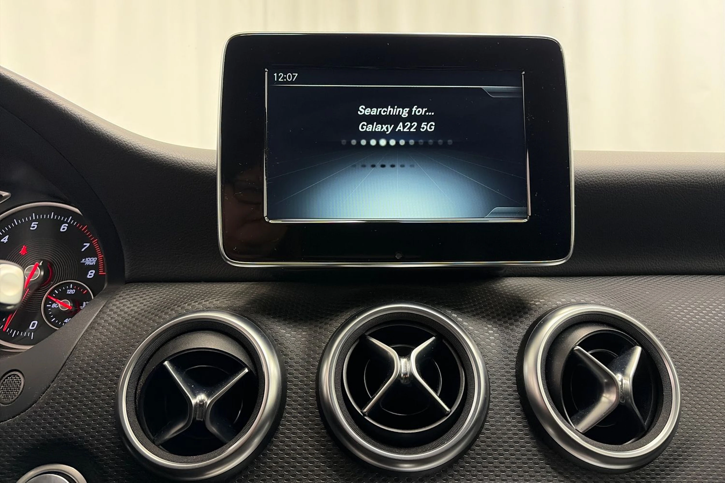 musta Mercedes-Benz A 2018 kuva 17.
