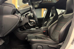valkoinen Mercedes-Benz A 2018 kuva 4.