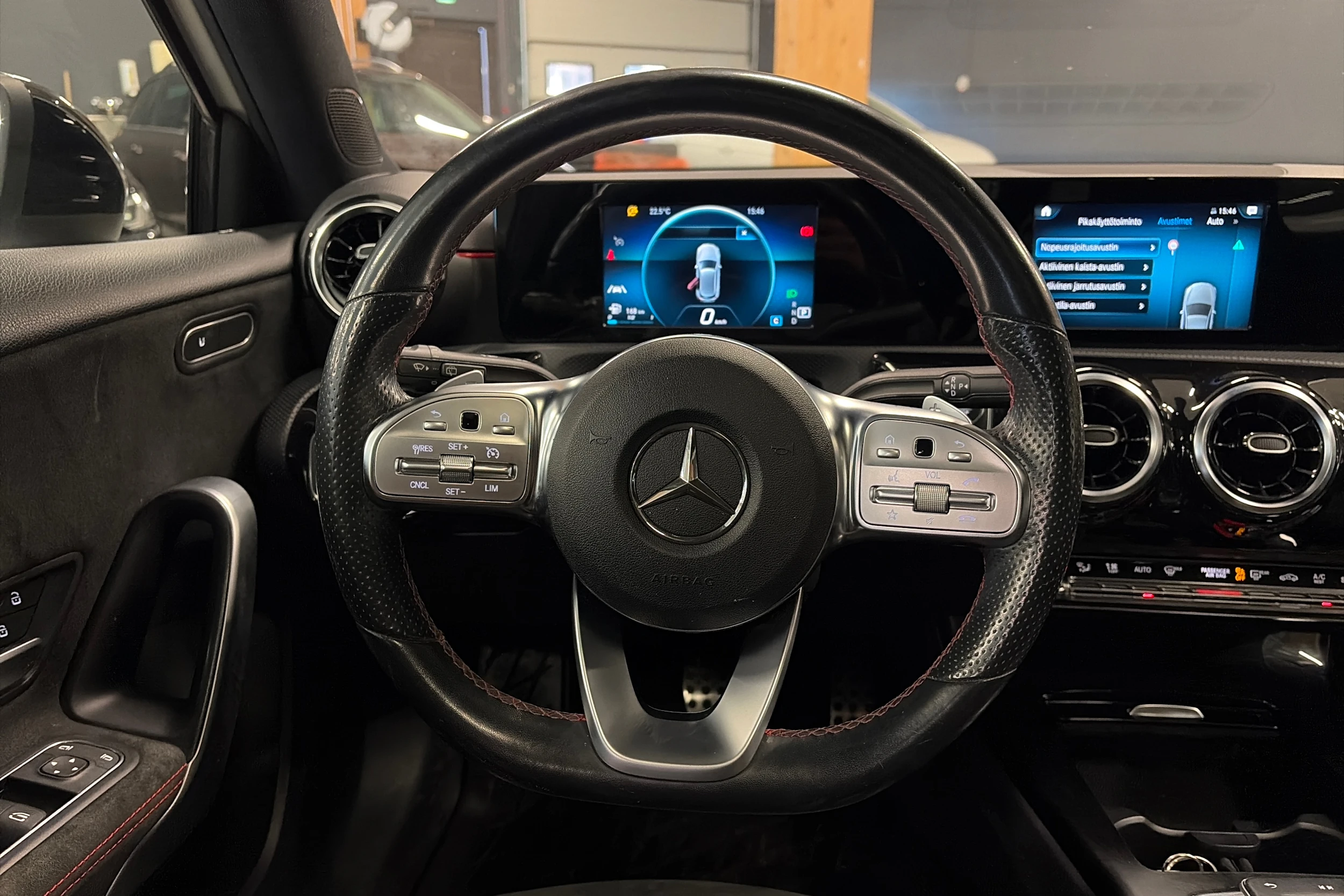 valkoinen Mercedes-Benz A 2018 kuva 6.