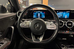 valkoinen Mercedes-Benz A 2018 kuva 6.