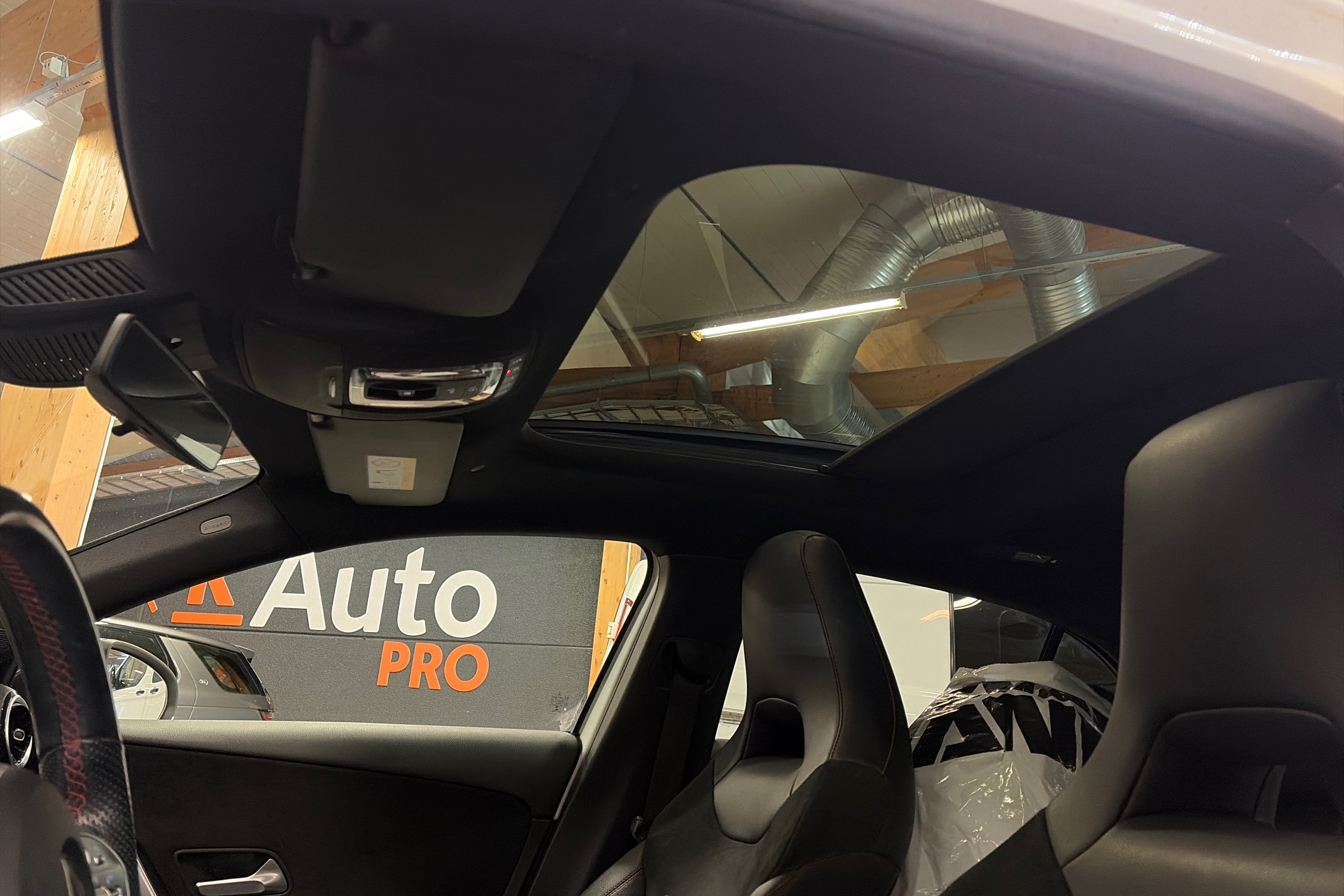 Mercedes-Benz A 180 d A Business AMG 2018, bild 7/8