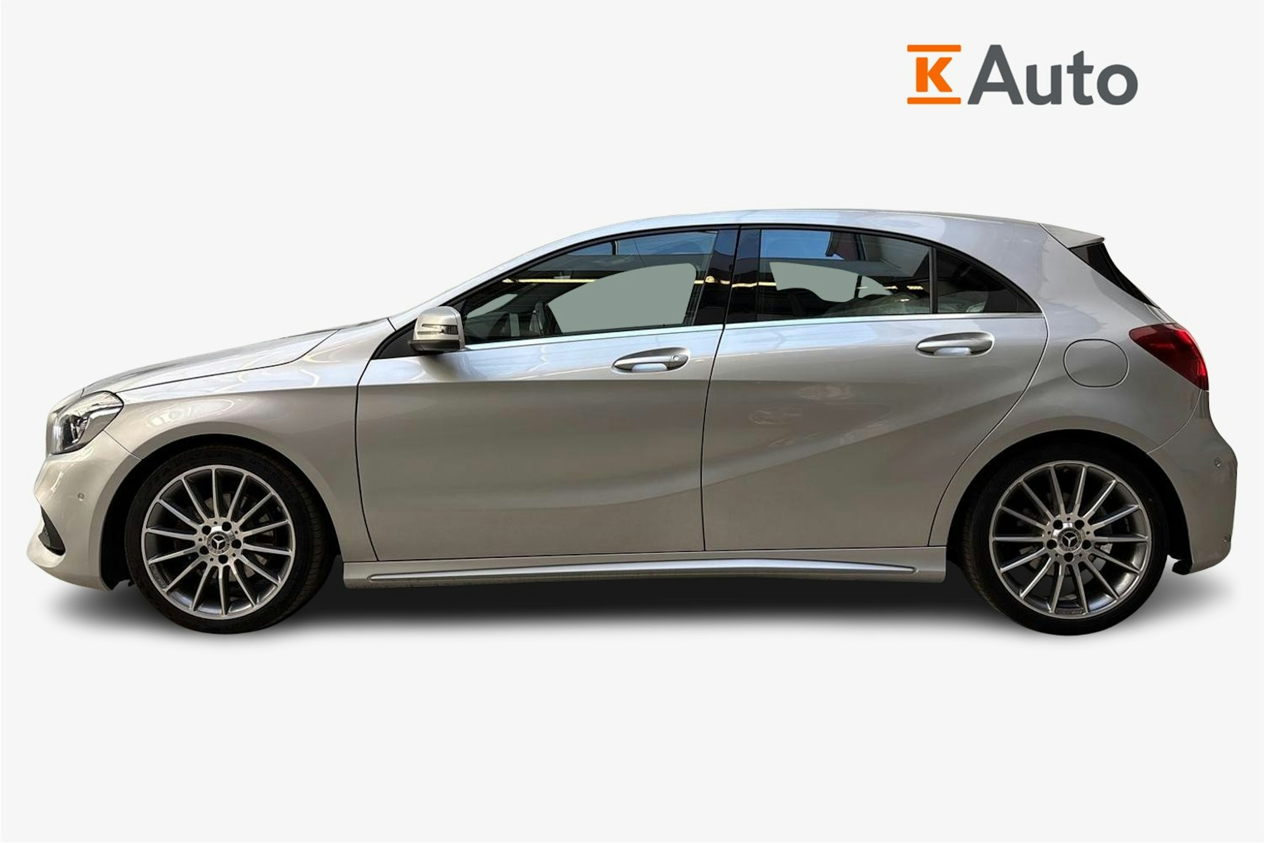 hopea Mercedes-Benz A 2018 kuva 6.