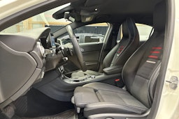 valkoinen Mercedes-Benz A 2018 kuva 15.