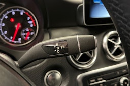 valkoinen Mercedes-Benz A 2018 kuva 24.