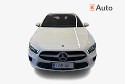 valkoinen Mercedes-Benz A 2019 kuva 4.