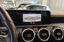 valkoinen Mercedes-Benz A 2019 kuva 17.