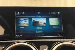 punainen Mercedes-Benz A 2018 kuva 19.