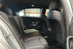 harmaa Mercedes-Benz A 2018 kuva 12.