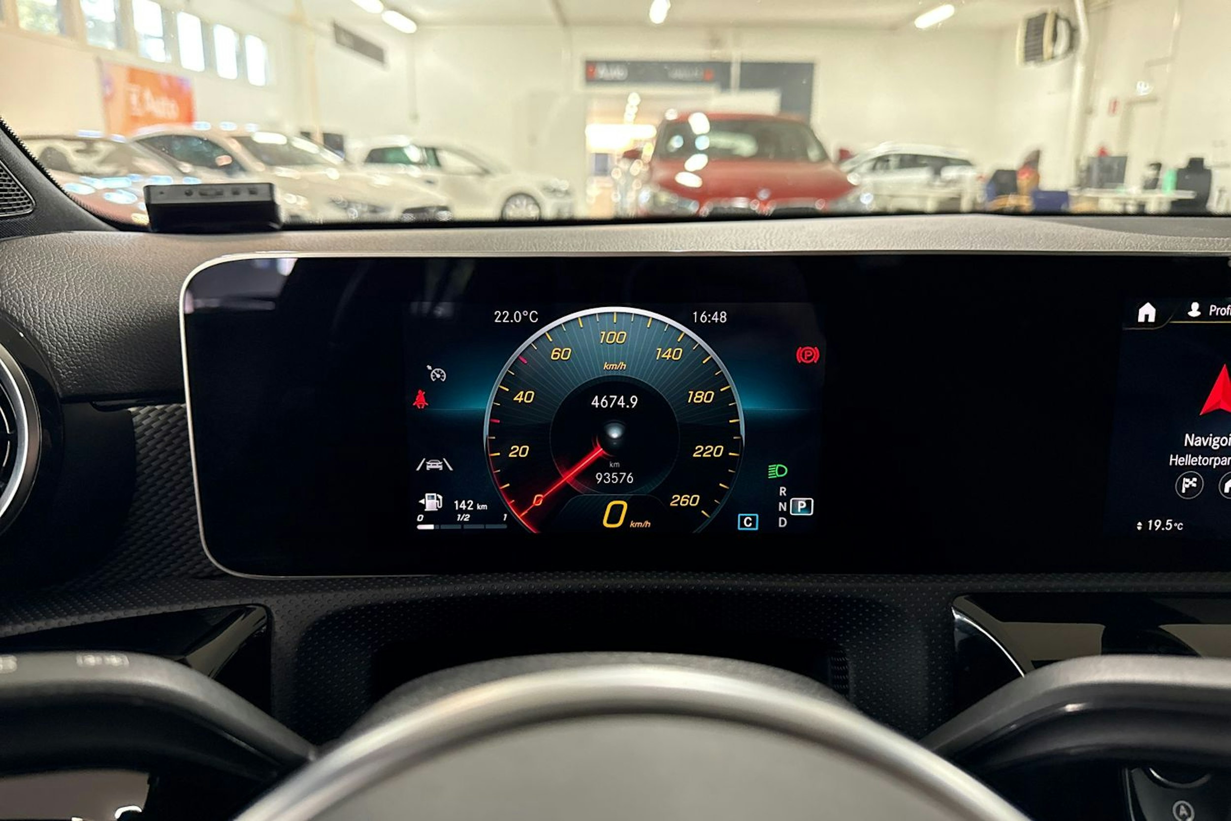 Musta Mercedes-Benz A 2019 kuva 17.