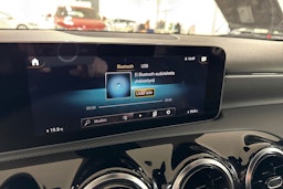 Musta Mercedes-Benz A 2019 kuva 21.