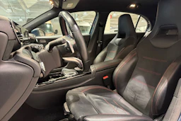 sininen Mercedes-Benz A 2019 kuva 4.