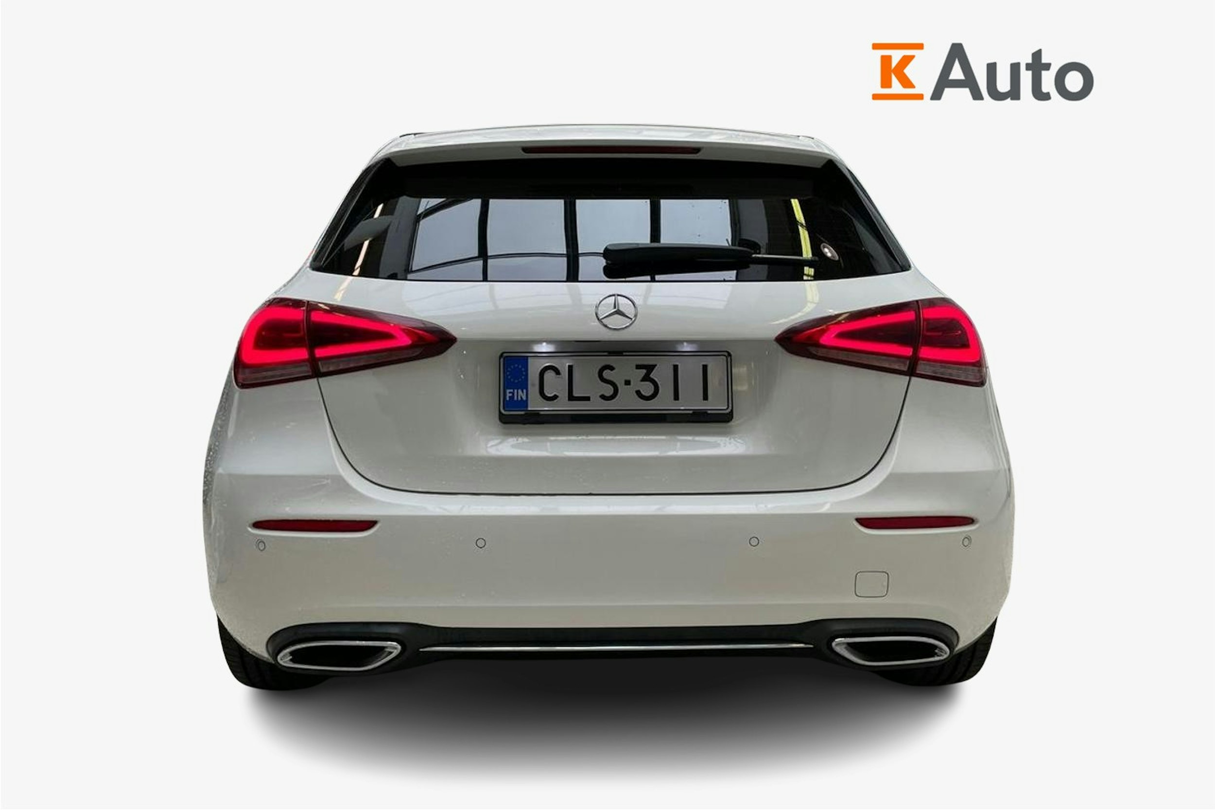 valkoinen Mercedes-Benz A 2019 kuva 3.