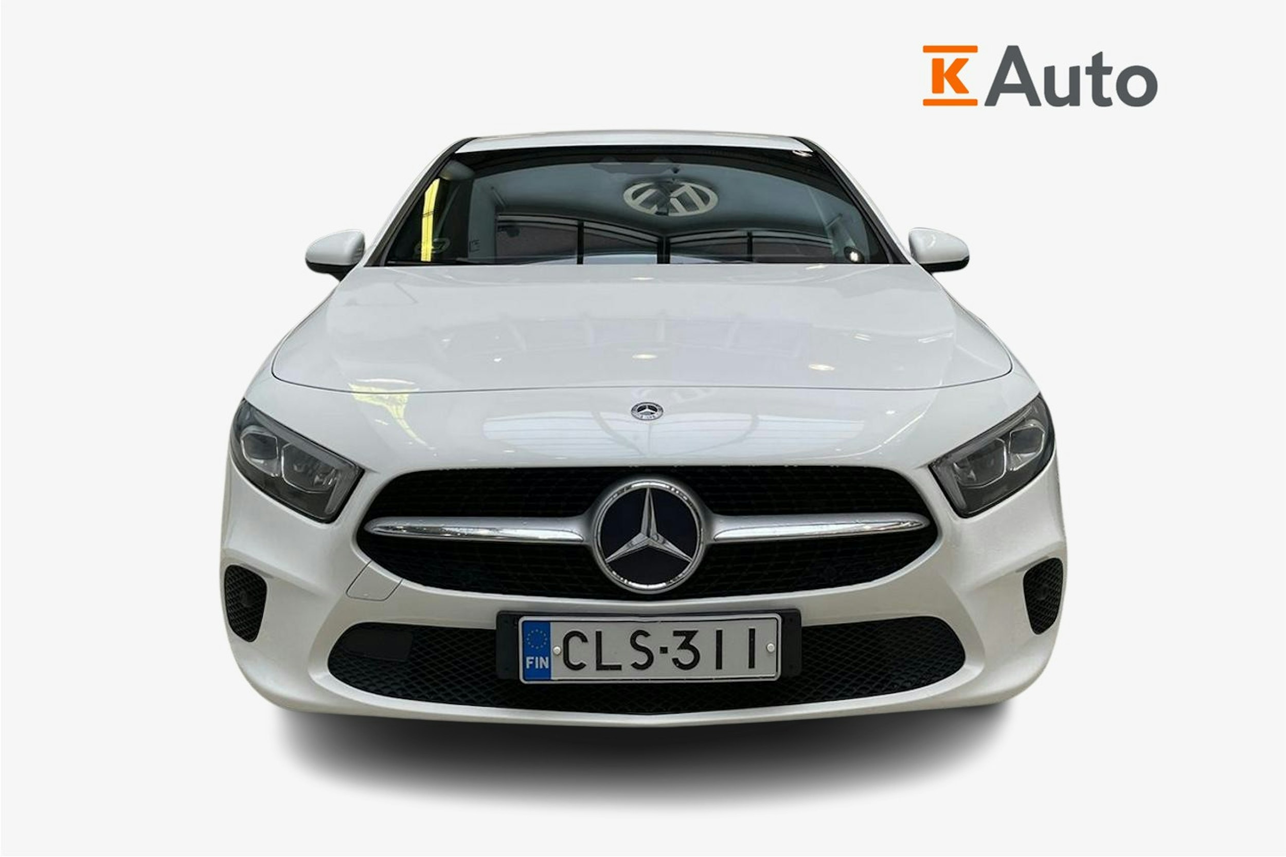 valkoinen Mercedes-Benz A 2019 kuva 5.