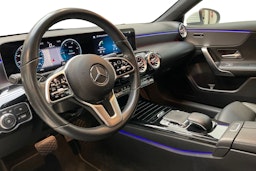 valkoinen Mercedes-Benz A 2019 kuva 7.