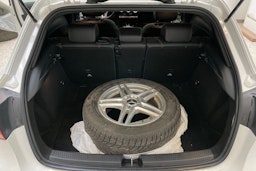 valkoinen Mercedes-Benz A 2019 kuva 15.