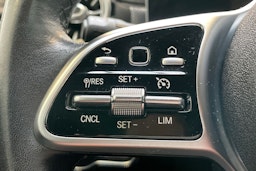 valkoinen Mercedes-Benz A 2019 kuva 18.