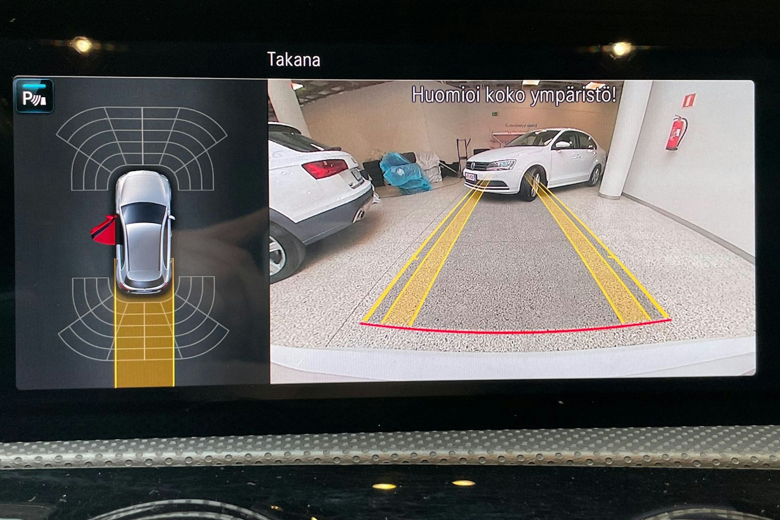 valkoinen Mercedes-Benz A 2019 kuva 24.