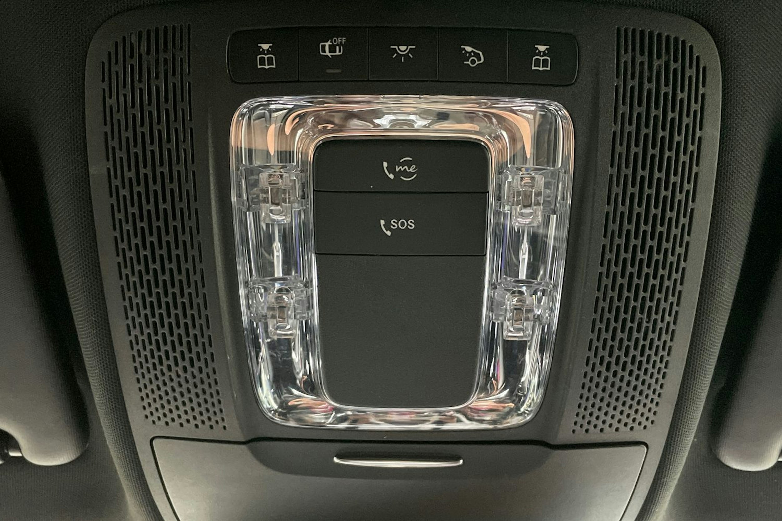 valkoinen Mercedes-Benz A 2019 kuva 27.