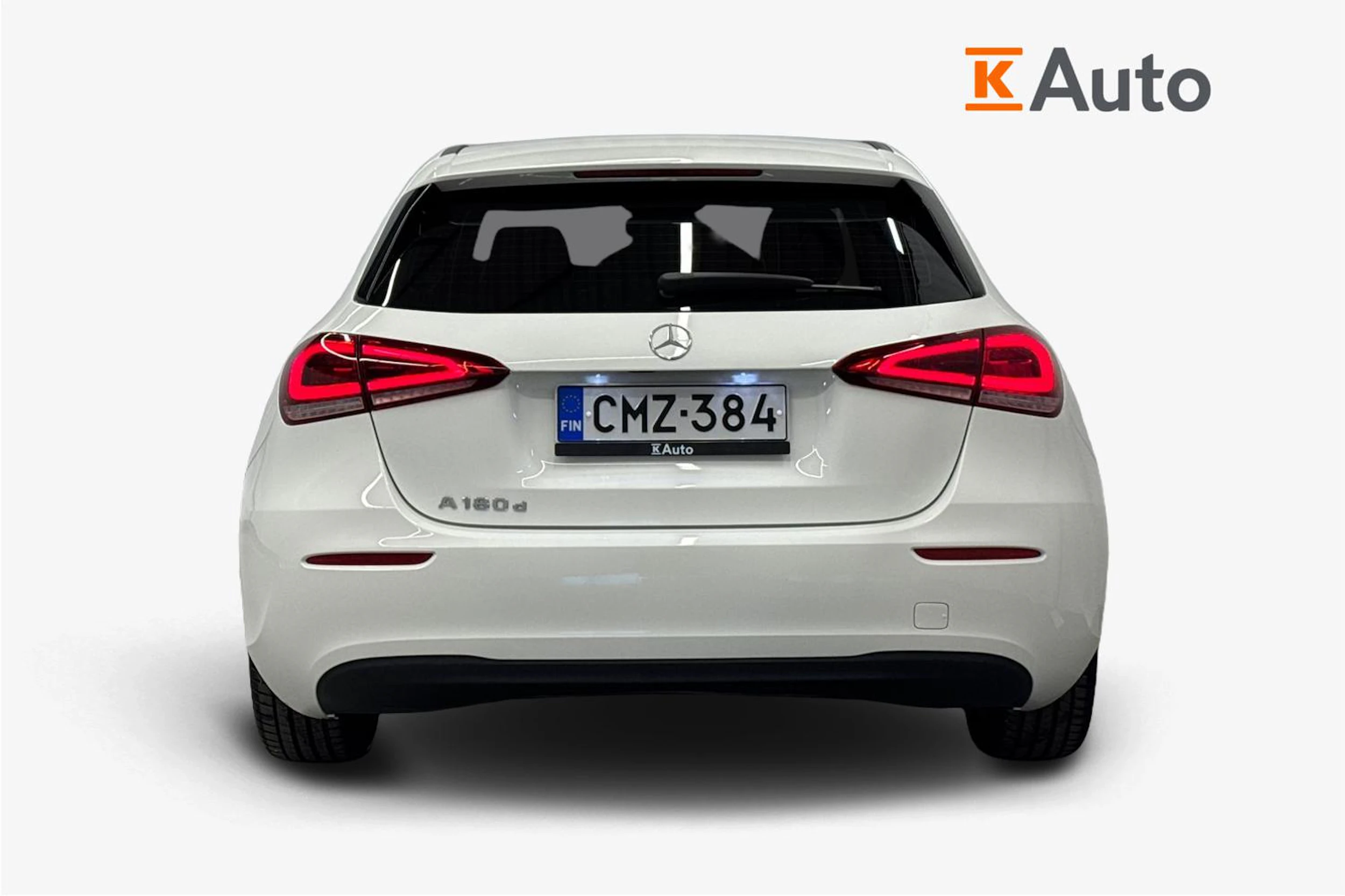 valkoinen Mercedes-Benz A 2019 kuva 4.