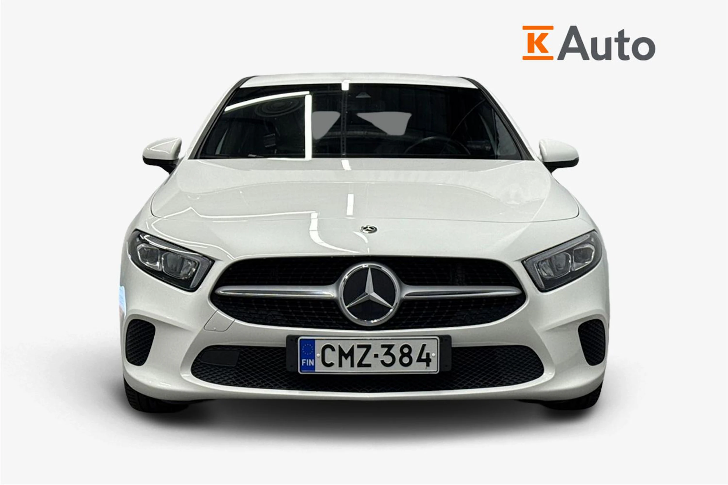 valkoinen Mercedes-Benz A 2019 kuva 5.