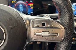 musta Mercedes-Benz A 2019 kuva 18.